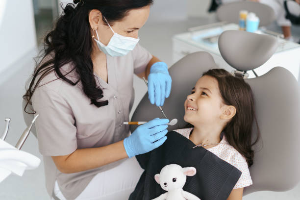 Best Emergency Tooth Extraction in Smith Mills, MA